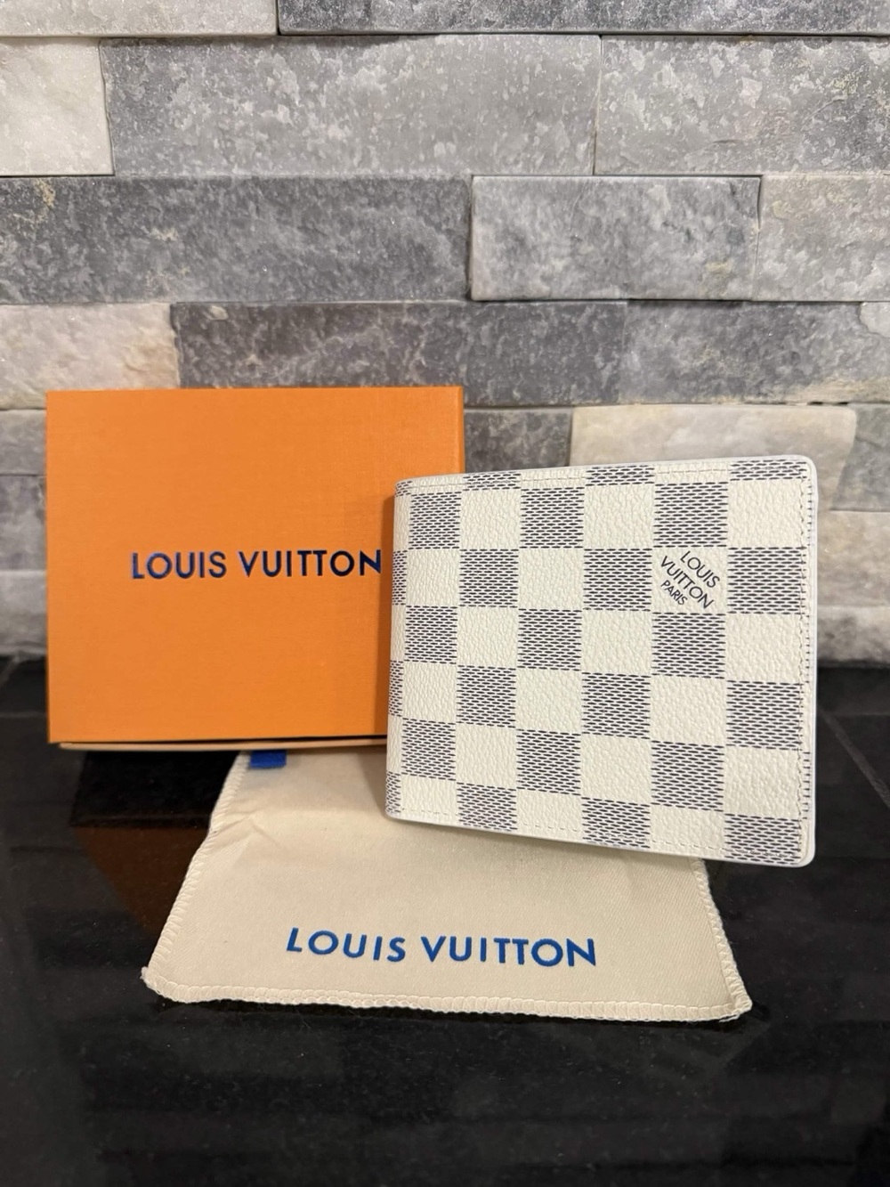 Louis Vuitton Multiple Wallet Damier Azur
